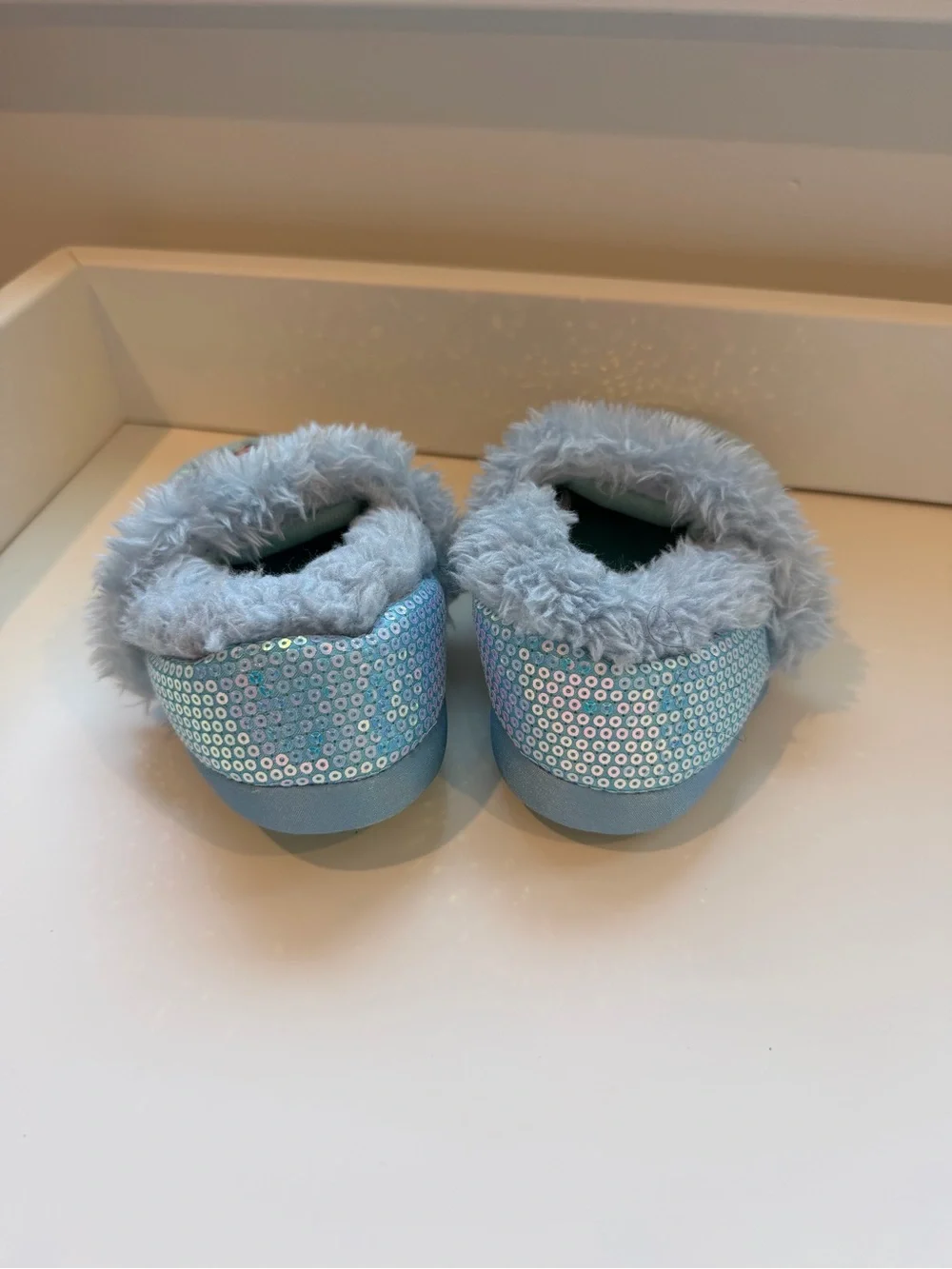 Disney Frozen Elsa and Anna Sequin Slippers size 9/10